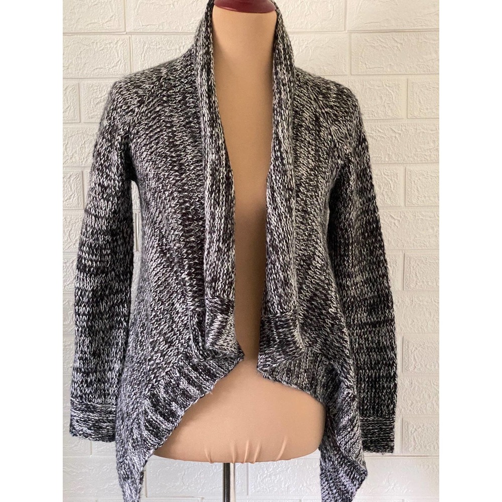 Cardigan - Picture 3 of 7